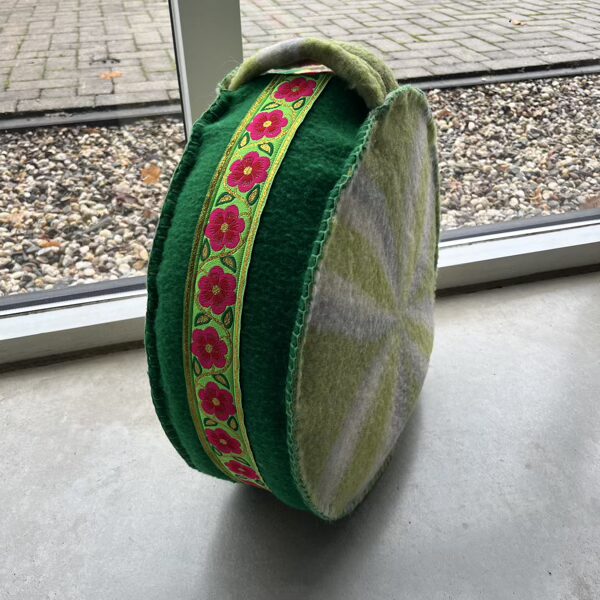 Handgemaakte Poef