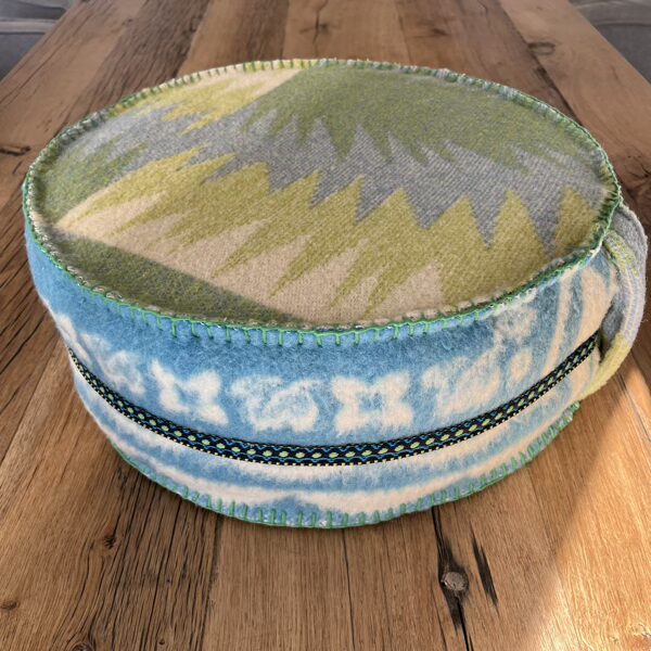 IMG_8801 2 Handgemaakte Poef